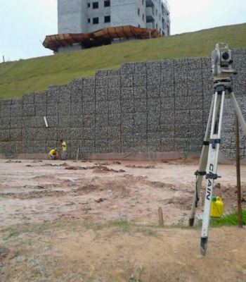 Levantamento topográfico georreferenciado Levantamento topográfico georreferenciado